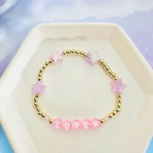 Taylor Swift LOVER ERA Beaded Bracelet 🪩💕 - Picture 1 of 5